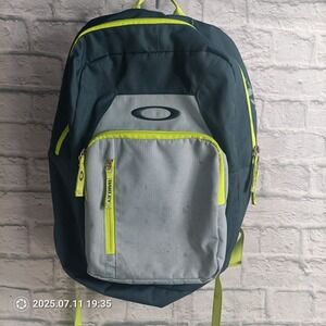 Oakley Backpack Daypack Mens Large Laptop School Bag Outdoor Gear s9